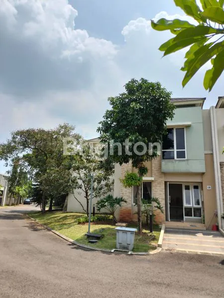 image RUMAH BAGUS 2 LANTAI HOEK DI CLUSTER TESLA DI SUMMARECON GADING SERPONG TANGERANG BANTEN (8)