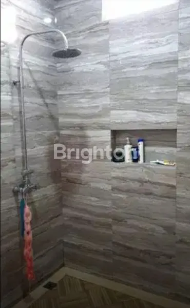 image RUMAH HOOK 3 LT MEWAH DAN BAGUS DI PURI KEMBANGAN (5)