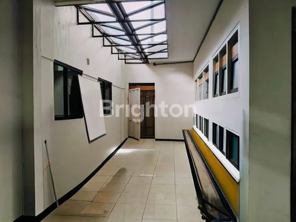 image RUMAH HOOK 2 LANTAI DI DAERAH SUNGAI-SUNGAI (7)