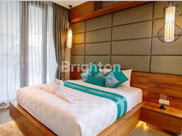 image RUMAH BANGUNAN MEWAH 3 LANTAI DI ULUWATU BALI, LOKASI STRATEGIS COCOK UNTUK USAHA INVESTASI (2)