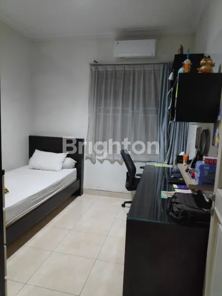 image RUMAH DI THE GREEN BSD (4)