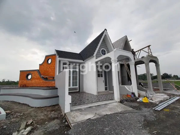 RUMAH MEWAH PUSAT KOTA LUMAJANG