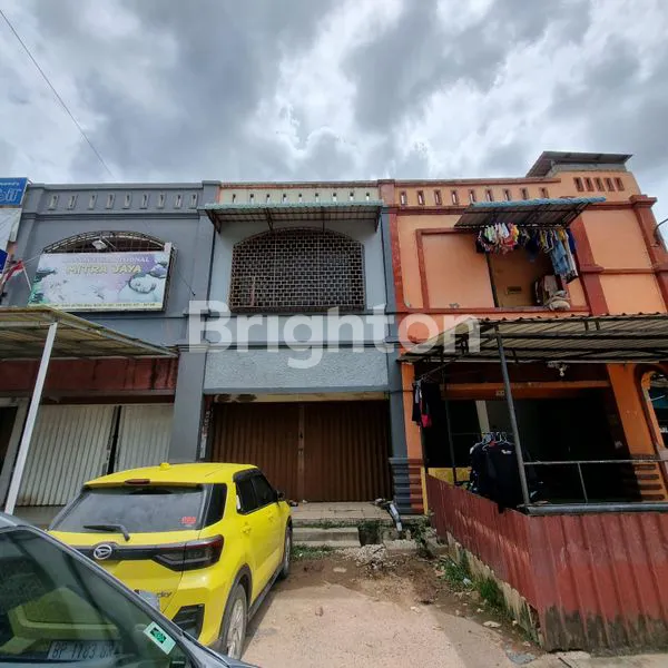 image RUKO DENGAN RAMAI PENDUDUK DI RUKO MITRA MALL BATU AJI (1)