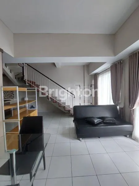 image APARTEMEN TIPE LOFT 2 LANTAI MEWAH FULL FURNISHED CASA DE PARCO BSD (1)