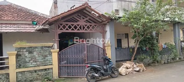 image RUMAH  WTC MATAHARI BSD (2)