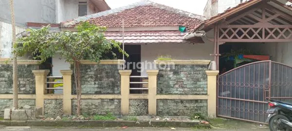 image RUMAH  WTC MATAHARI BSD (1)