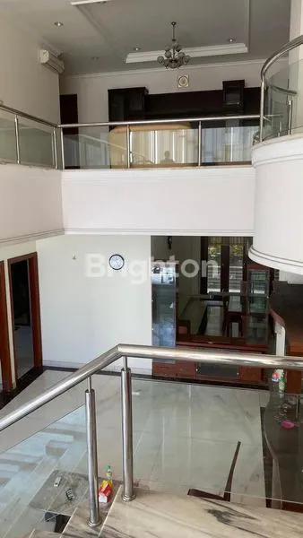 image RUMAH CANTIK 3 LANTAI MUARA KARANG (5)