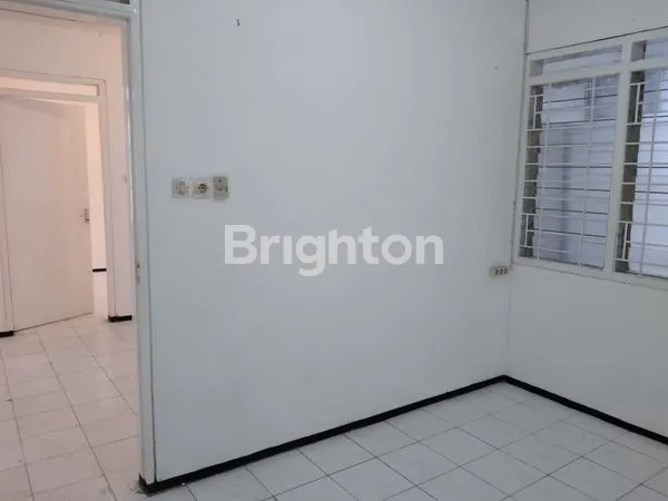 image RUMAH WISMA PERMAI, DEKAT GALAXY MALL (2)