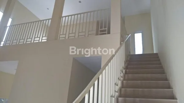 image SIAP HUNI RUMAH KEBONSARI ELVEKA, ROW JALAN LEBAR, DEKAT KETINTANG GAYUNGSARI AHMAD YANI (3)