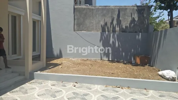 image SIAP HUNI RUMAH KEBONSARI ELVEKA, ROW JALAN LEBAR, DEKAT KETINTANG GAYUNGSARI AHMAD YANI (5)