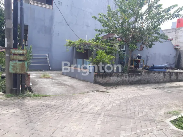 image RUMAH LAMA HOEK HITUNG TANAH DI CIPONDOH TANGERANG DEKAT GREEN LAKE CITY PORIS INDAH (2)