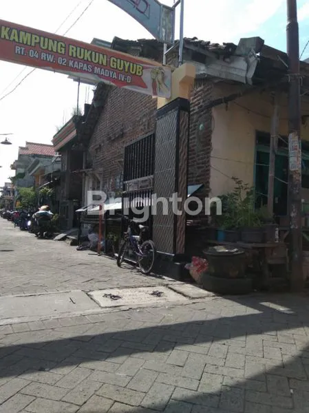 image RUMAH MODEL LAMA KAPAS MADYA SURABAYA TIMUR (3)