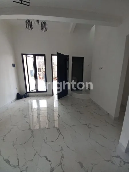 image RUMAH MEPET BINTARO 2 LANTAI MULAI 1.1 M-AN (3)