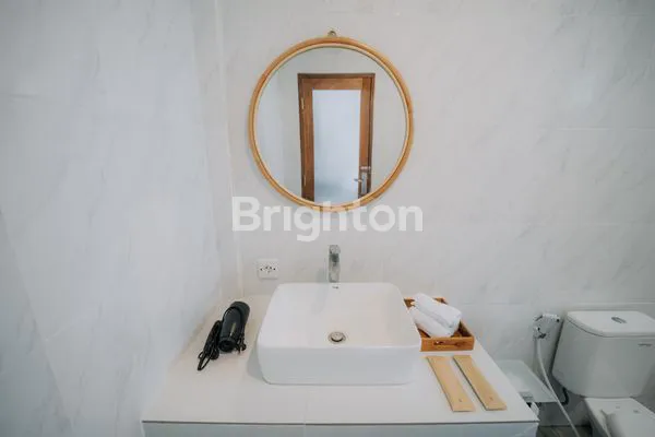 image VILLA 2 BEDROOM VIEW SAWAH AREA KEROBOKAN (3)