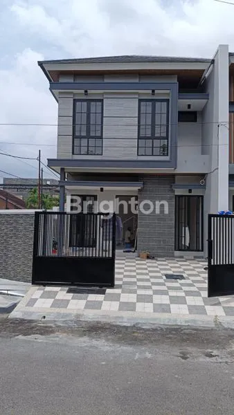 image RUMAH 2 LANTAI MINIMALIS SELANGKAH KE MERR AREA BARUK DEKAT STIKOM (2)