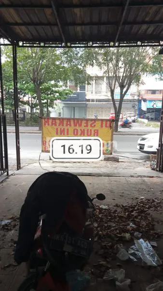 image ADA RUKO DISEWA DENGAN HARGA MURAH PERTAHUN NYA DI KAWASAN RINGROAD YANG PROSPEK CUAN (2)