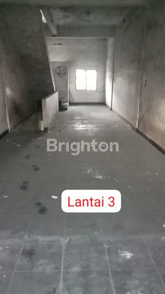 image ADA RUKO DISEWA DENGAN HARGA MURAH PERTAHUN NYA DI KAWASAN RINGROAD YANG PROSPEK CUAN (8)