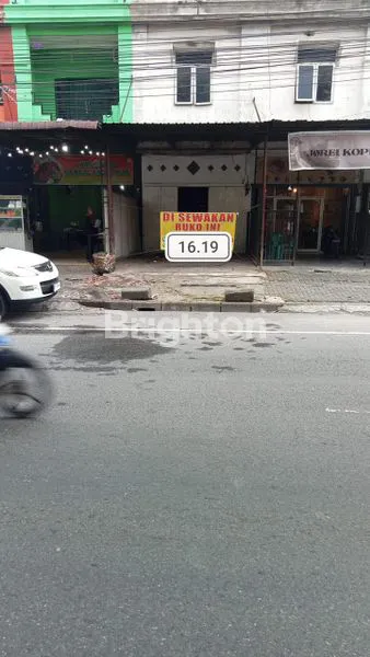 image ADA RUKO DISEWA DENGAN HARGA MURAH PERTAHUN NYA DI KAWASAN RINGROAD YANG PROSPEK CUAN (1)