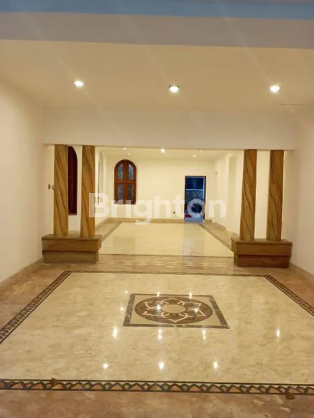 image SEWA RUMAH RAYA DARMO SURABAYA (4)