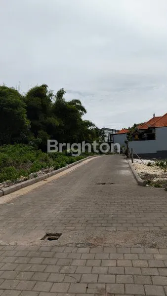 image RUMAH BARU TIPE 70/100 LT 2  MURAH BANGEET DALAM SATU KOMPLEK PERUMAHAN KAWASAN ELIT KAMPIAL NUSA DUA KUTA SELATAN (3)