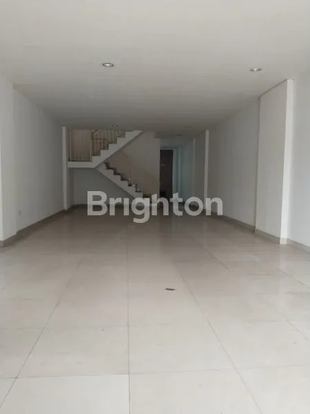 image RUKO 5 LANTAI RAWAMANGUN (1)