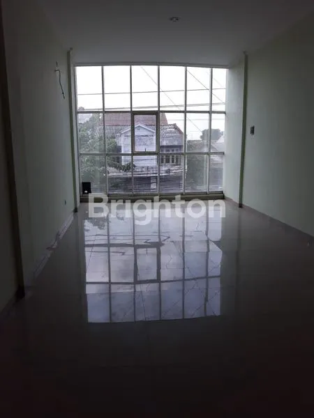 image *DI SEWAKAN RUKO 3 LT DI  SEMARANG DAERAH PERKANTORAN* (3)