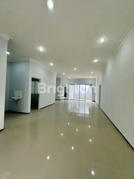 image RUMAH MEWAH  (2)