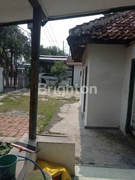 image RUMAH TANAH LUAS DALAM KOTA  (6)