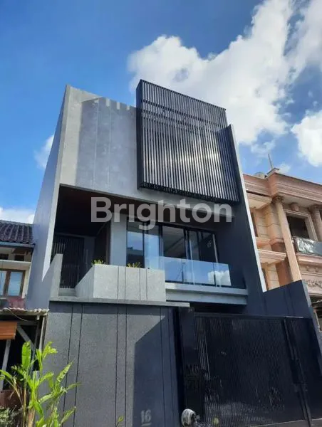 image RUMAH 3 LANTAI PERMATA BUANA (5)