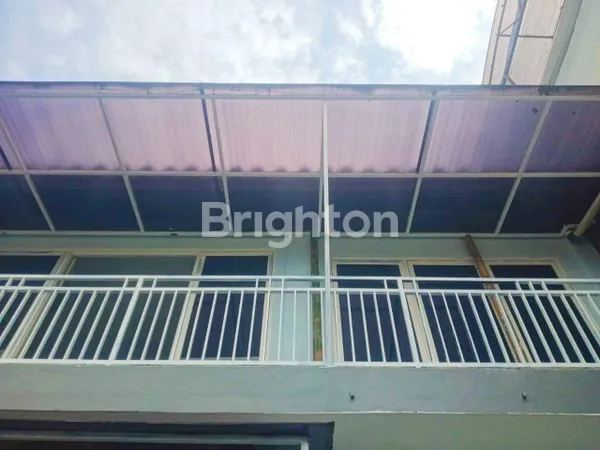 image RUMAH BAGUS BARU RENOVASI, 2 LT LINGKUNGAN NYAMAN STRATEGIS DEKAT EXIT TOL & LANUD DI BURING KOTA MALANG (7)