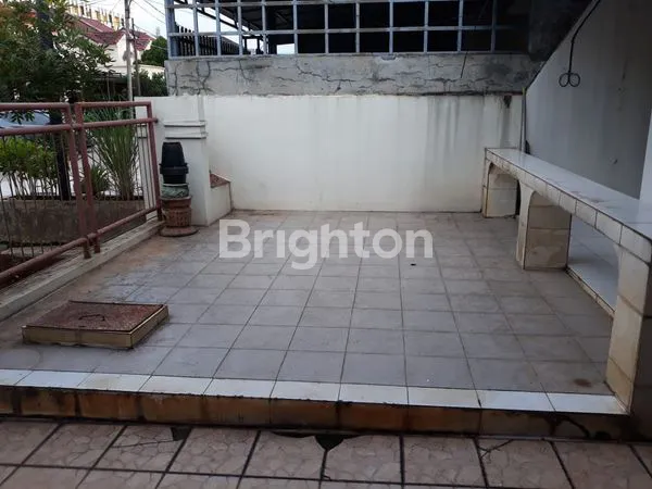 image DIJUAL RUMAH SEKTOR GADING SERPONG 2 LANTAI LEBAR 7 (4)