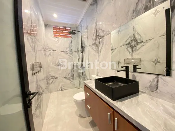 image NEWLY BUILT MODERN VILLA IN THE HEART OF SANUR (8)