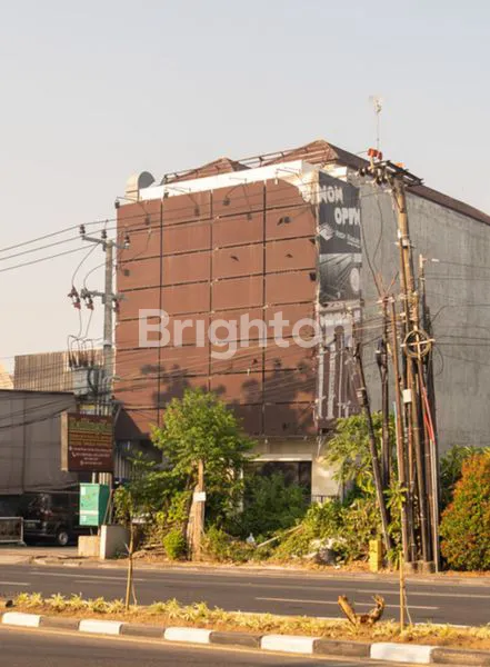 GEDUNG SUNSET ROAD KUTA CENTER
