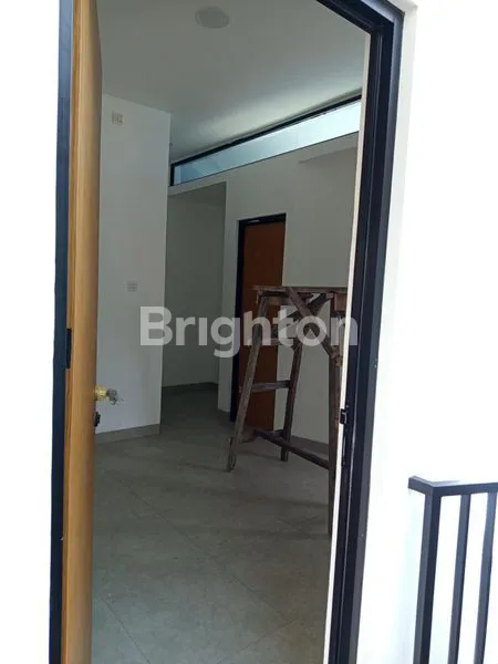 image RUMAH MEWAH & STRATEGIS DI JIMBARAN – DEKAT KAMPUS UDAYANA & GARUDA WISNU KENCANA (7)