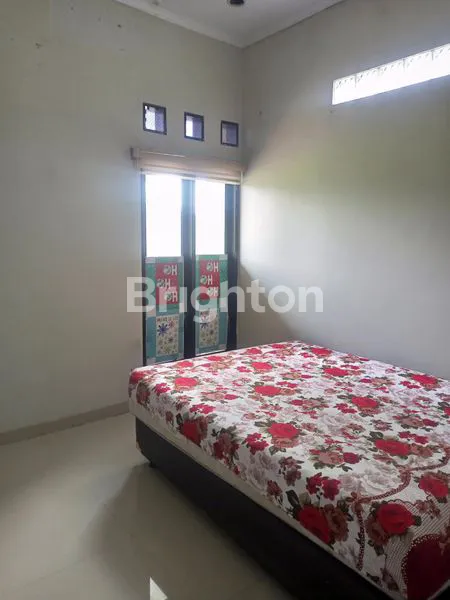 image RUMAH SIAP HUNI DI DALAM PERUMAHAN CLUSTER DEKAT D\'TJOLOMADOE - FULL FURNISHED (5)