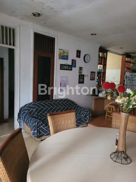 image RUMAH 2.5 LT SIAP HUNI LOKASI STRATEGIS JATIMURNI BEKASI (4)