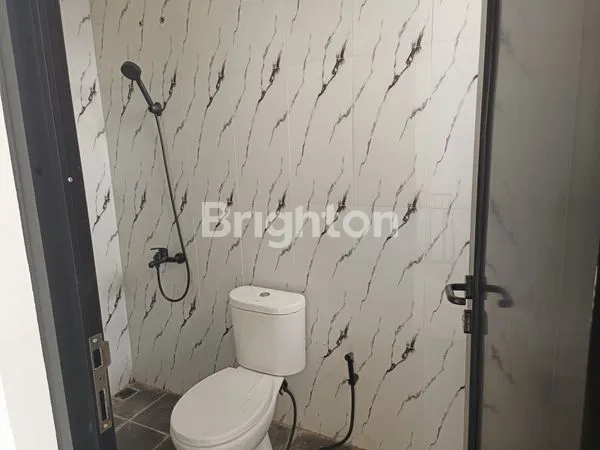 image RUMAH GAYA AMERICAN CLASIC SIAP HUNI LOKASI STRATEGIS DI BOGOR (6)