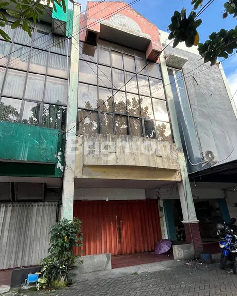 RUKO 3 LANTAI COCOK TEMPAT USAHA