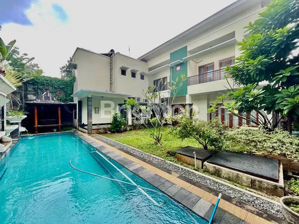 image RUMAH MEWAH KAWASAN ELIT FULL FURNISH 2LT DI MENTENG (8)