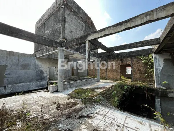image LAHAN TANAH LUAS TEMPAT BEKAS BANGUNAN VILLA  (7)