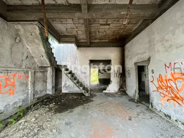 image LAHAN TANAH LUAS TEMPAT BEKAS BANGUNAN VILLA  (6)