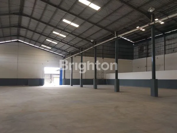 image PABRIK DI JL JAKSA AGUNG SUPRAPTO LAMONGAN (3)