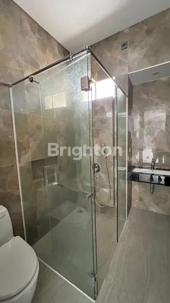 image RUMAH BARU GRESS SEMENIT DARI GM & RAYA MERR (7)