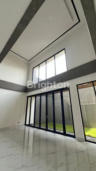 image RUMAH BARU GRESS SEMENIT DARI GM & RAYA MERR (1)