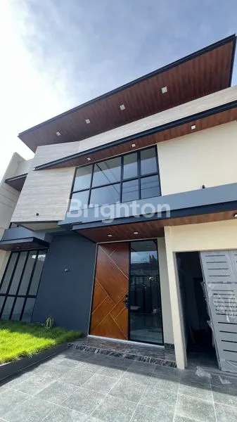 image RUMAH BARU GRESS SEMENIT DARI GM & RAYA MERR (2)