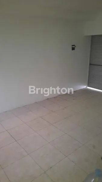 image RUMAH LUAS DI NGINDEN INTAN TENGAH (6)