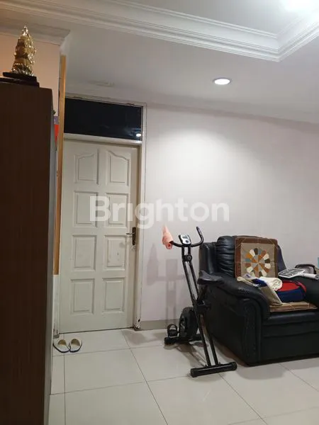 image RUMAH MEWAH SIAP HUNI DIKOMPLEK DUTAMAS GROGOL PETAMBURAN JAKARTA BARAT (3)