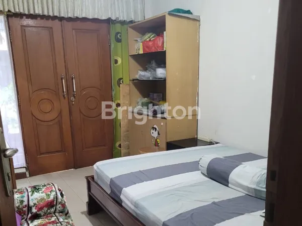 image RUMAH 2 LANTAI RAPI TERAWAT DI GRIYA JATIMURNI, DEKAT TOL JORR JATIWARNA (3)