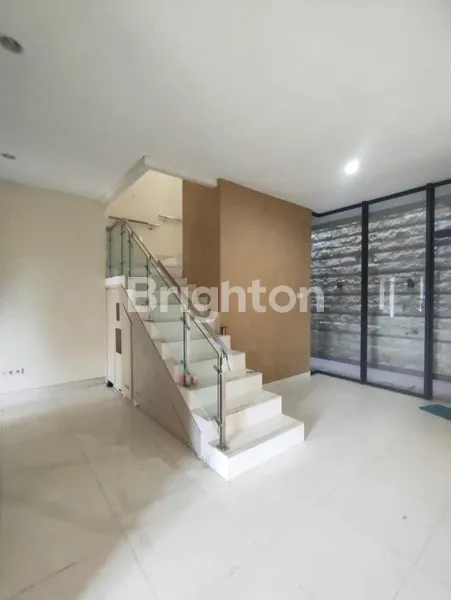 image JARANG ADA RUMAH MINIMALIS KERTAJAYA REGENCY DEKAT ITS, VITA SCHOOL, PETRA ARAYA (3)