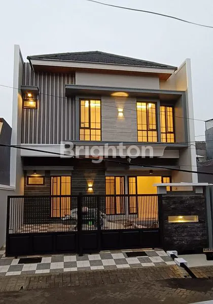 image RUMAH GRESS MINIMALIS KONTERPORER WISMA PERMAI (2)